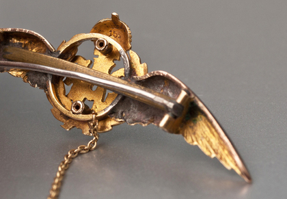 RAF 15 Carat Gold and Enamel Sweetheart Brooch