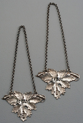 Victorian Silver Vine Leaf Wine Labels (Pair) - Gin, Rum