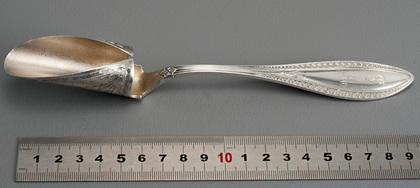 Whiting Indian Pattern Sterling Silver Cheese (Stilton) Scoop - Gold Wash, Bright Cut, Retailer N Harding & Co, Boston, Designer Charles Osborne
