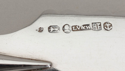 Georgian Silver Butterknife with Mother of Pearl Handle - Ledsam, Vale, Wheeler, Nacre