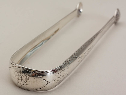 Irish Georgian Silver Bright Cut Silver Sugar Tongs - Dublin Bow, Benjamin Tait