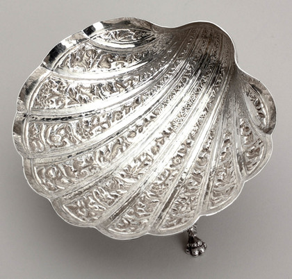 Antique Indian Raj Period Silver Scallop Shell Dish