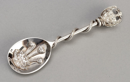 Prince of Wales Investiture Royal Silver Souvenir Spoon - Caernarvon 1969