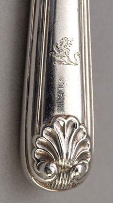 Georgian Silver Dessert Knives (Set of 8) - Thread & Shell Pattern, William Chawner